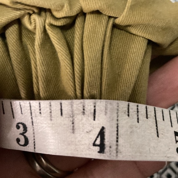 Glamorous cuffed cargo trousers in khaki Size 4 (13.5”) - Picture 5 of 11